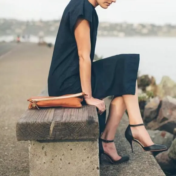 Taylor Stitch The Loma Dress Navy Size M