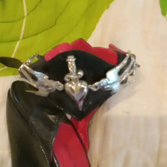 Terry de Havilland Gothic Black Sculpted Heel  Shoes Silver Heart Dagger 39 Rare