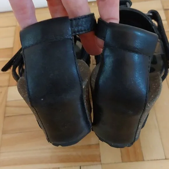 Teva Gabrillo Gladiator wedges leather sandals size 5.5