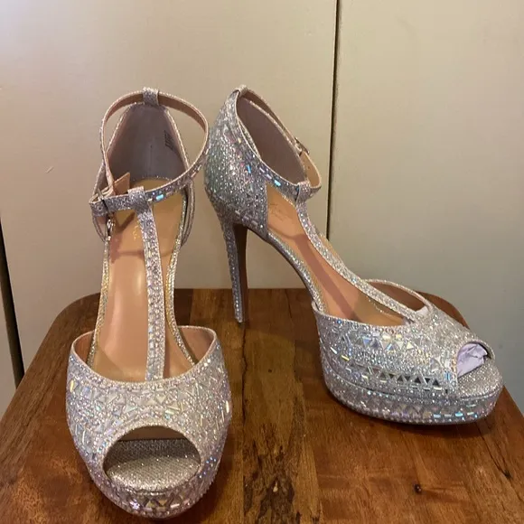 Thalia Sodi Rhinestone Pumps