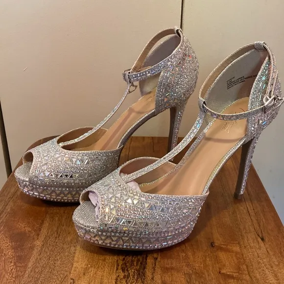 Thalia Sodi Rhinestone Pumps