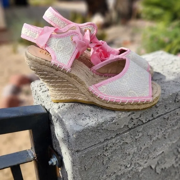 THE PERFECT ANKLE TIE ESPADRILLE‎ Wedge SANDALS FOR THE SUMMER