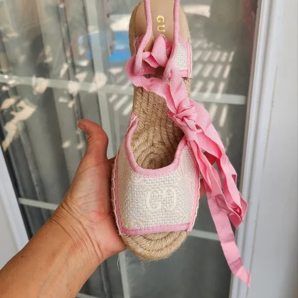 THE PERFECT ANKLE TIE ESPADRILLE‎ Wedge SANDALS FOR THE SUMMER