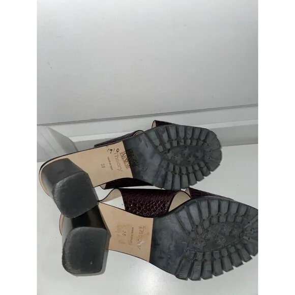 Theory Cross Lug Heel in Croc Print Leather Sandals size 38/US 8 made in Italy