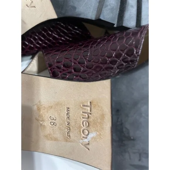 Theory Cross Lug Heel in Croc Print Leather Sandals size 38/US 8 made in Italy