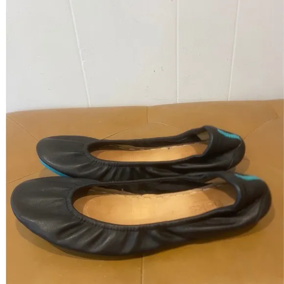 Tieks Black Leather Ballet Flats Comfortable Shoes Travel Casual Work Size 7