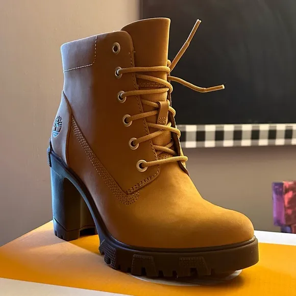 Timberland Lana Block Heel Wheat Nubuck Bootie Boots
