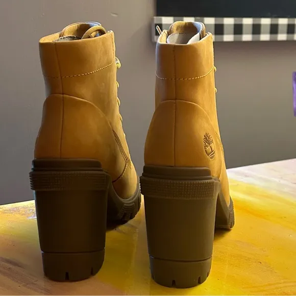 Timberland Lana Block Heel Wheat Nubuck Bootie Boots
