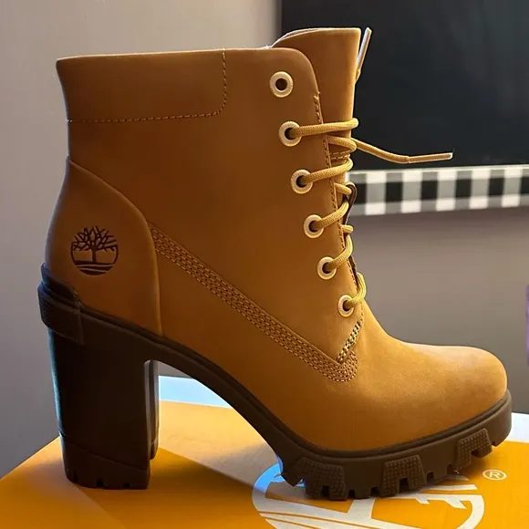 Timberland Lana Block Heel Wheat Nubuck Bootie Boots