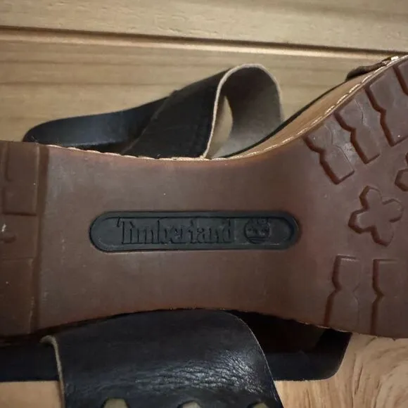 Timberland Size 9.5 Women’s Tilden Platform Black Leather Wedge Sandals