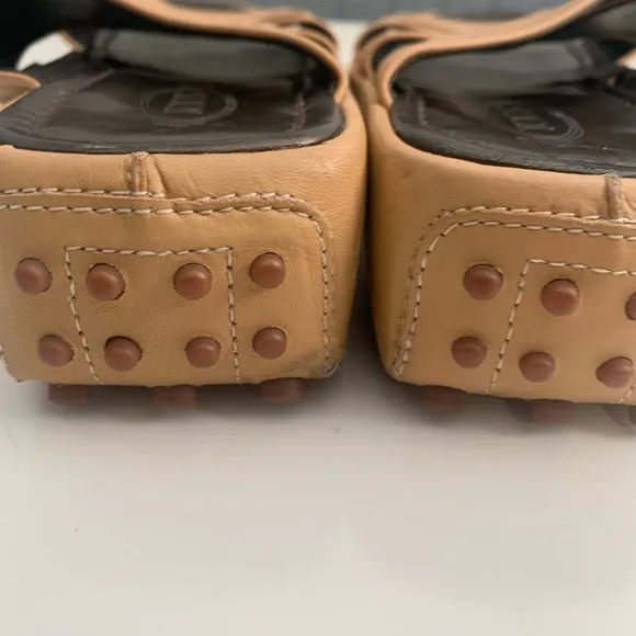 Tod's‎ Sandals with Bubble Gommino Heel and Sole Size 40 1/2