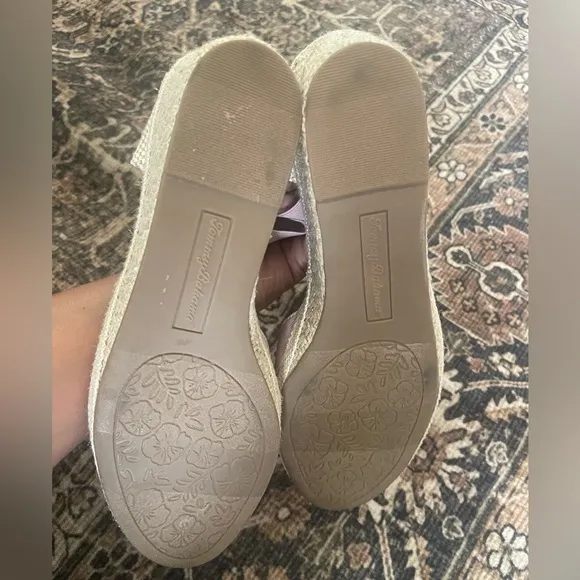Tommy Bahama Amalia Pink Wedge Espadrille close toe stretch Sandals 8M
