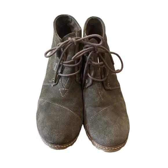 Toms Women's Shoes Desert Wedge Suede