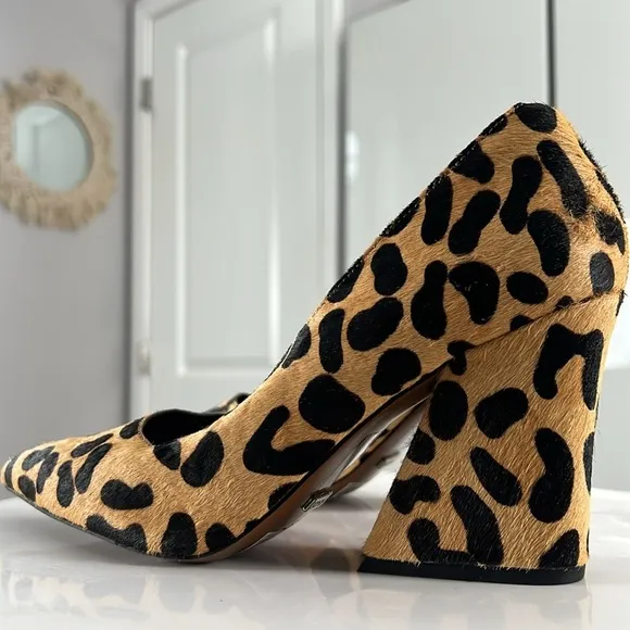 Topshop Ginny Leopard Print Calf Hair Heels with Wedge Design Size 8.5 New
