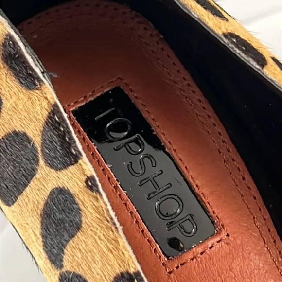 Topshop Ginny Leopard Print Calf Hair Heels with Wedge Design Size 8.5 New