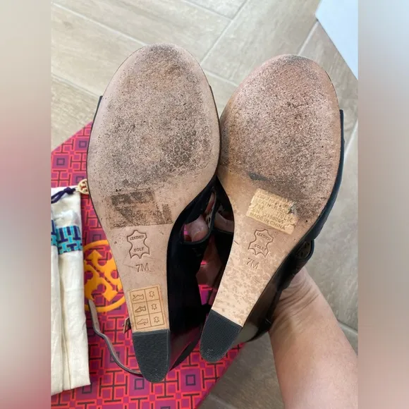 Tory Burch black laser cut leather wedge sandals 7