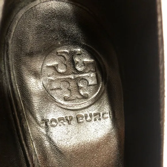 TORY BURCH black wedge