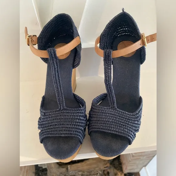 Tory Burch Carina Macrame Wedge Sandals size 7- 5 inch heel, preppy vineyard