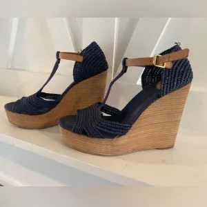 Tory Burch Carina Macrame Wedge Sandals size 7- 5 inch heel, preppy vineyard