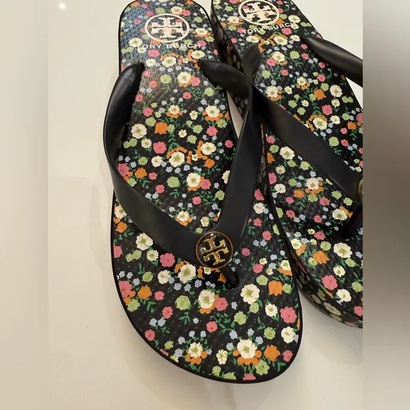 Tory Burch Classic Wedge Black Floral Flip Flop Sandals, PVC/Rubber, 9M, NO BOX