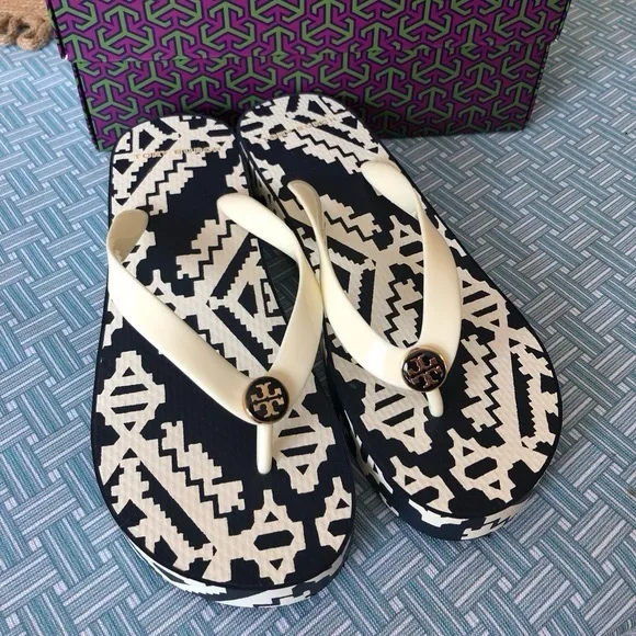 Tory Burch Designer Printed Carved Wedge Flip-flop in Blue Sandals Shoes Size 7