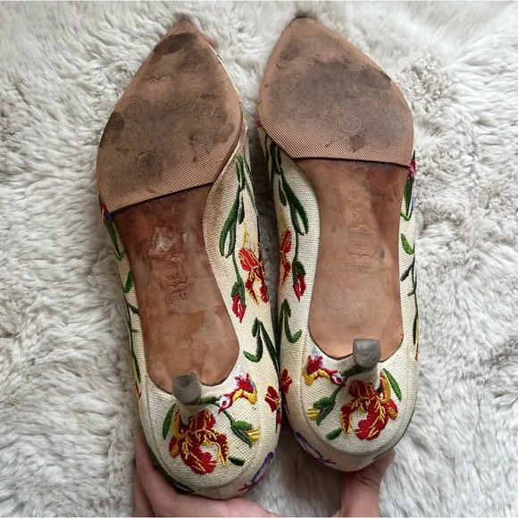 Tory Burch Elizabeth Painted Iris Embroidered Canvas Kitten Heels Pumps