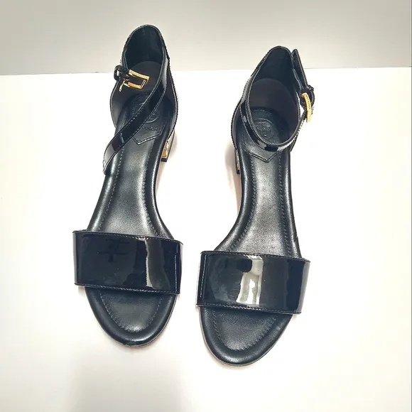 Tory Burch Finley Patent Leather Logo Block Heel Sandals in Black