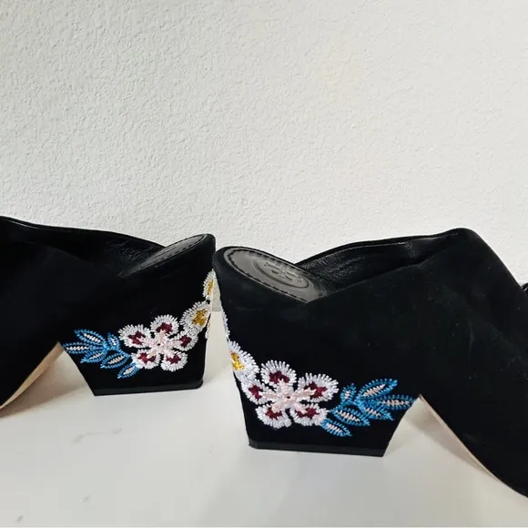 Tory Burch Floral Embroidered Block Heel Slide Sandals In Black 5.5