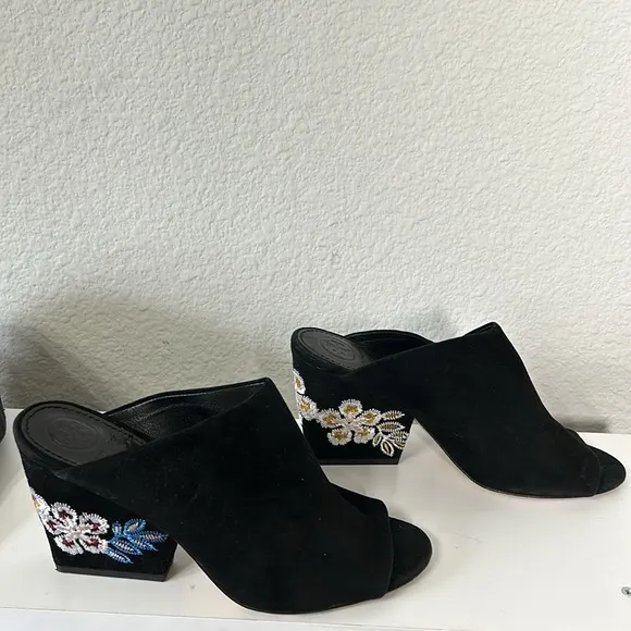 Tory Burch Floral Embroidered Block Heel Slide Sandals In Black 5.5