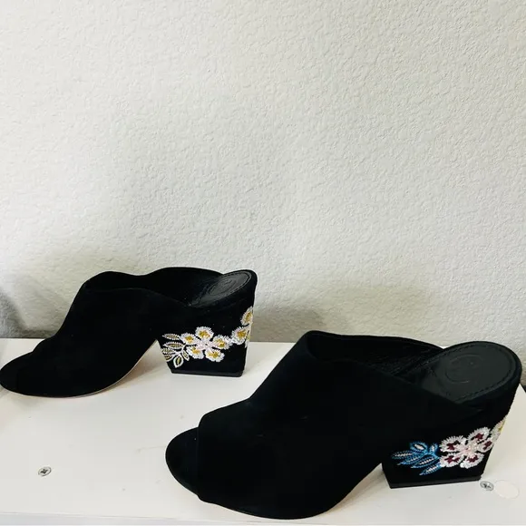 Tory Burch Floral Embroidered Block Heel Slide Sandals In Black 5.5