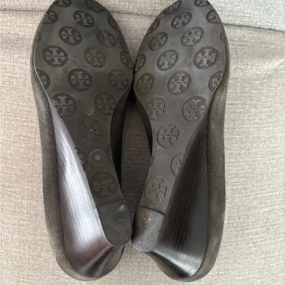 Tory Burch Gray Wedge Shoes with Chic Appeal