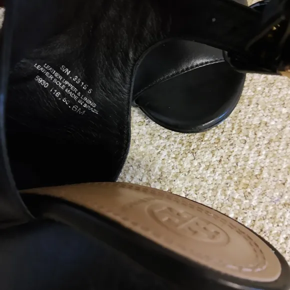 Tory Burch Grove Black Leather Sandals