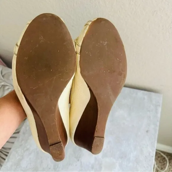 Tory Burch Off White Leather Logo Embellished Wedge Pumps Size 8