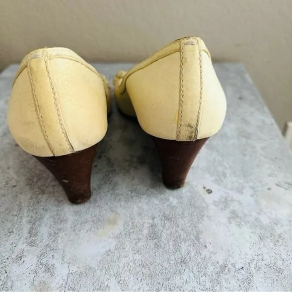 Tory Burch Off White Leather Logo Embellished Wedge Pumps Size 8