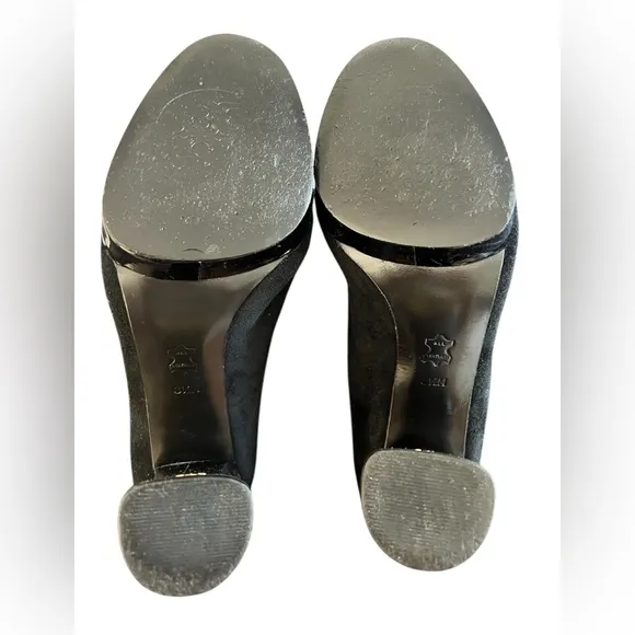 Tory Burch Patent Leather trim block heel ankle booties. Size 8.5 Black