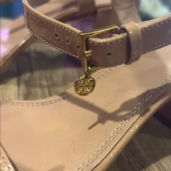 Tory Burch Patent LeatherTan Strappy Sandals with 3” Block Heel Worn once size 9