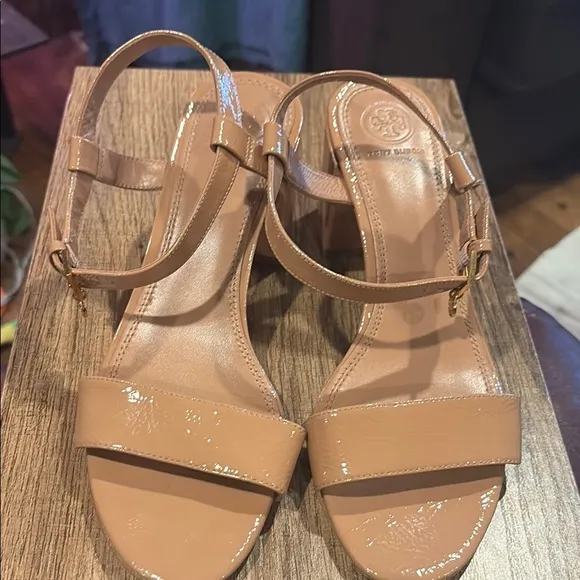 Tory Burch Patent LeatherTan Strappy Sandals with 3” Block Heel Worn once size 9