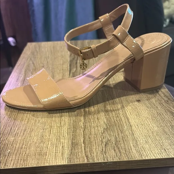 Tory Burch Patent LeatherTan Strappy Sandals with 3” Block Heel Worn once size 9