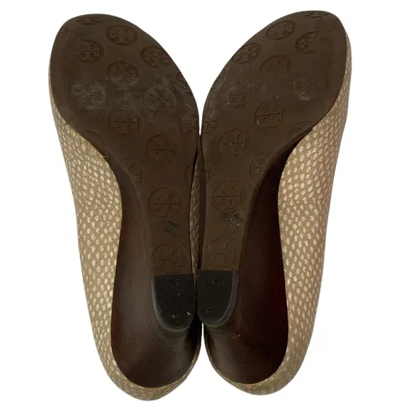 TORY BURCH Sally Snake Print Wedge Pumps in Spring Dune Size 7 shoes