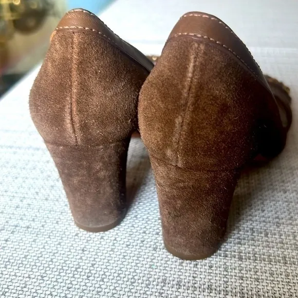 Tory Burch Shoes Brown Leather Heels Size 5.5 US ,Close Toe.