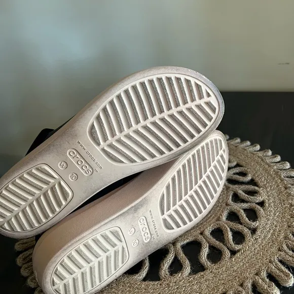 TORY BURCH WEDGE SANDALS
