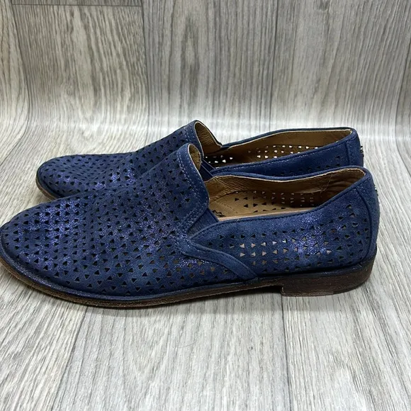 Trask Ali Perforated Loafers