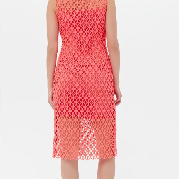TRINA TURK Eleanor Tile Lace Boat Neck Sleeveless Shift Dress Size 2