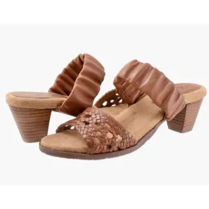 Trotters Sandals Size 8 Brown Leather Double Strap Block Heel NEW