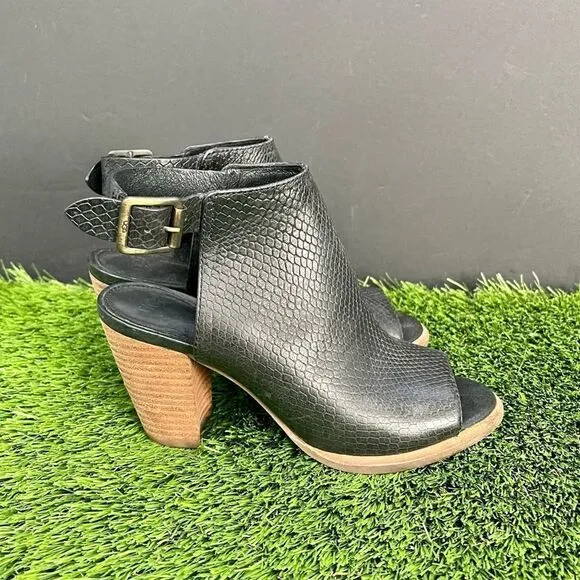 UGG Audrey Snake Heeled Ankle Pump