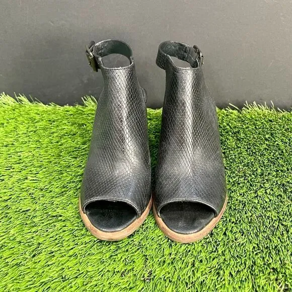 UGG Audrey Snake Heeled Ankle Pump