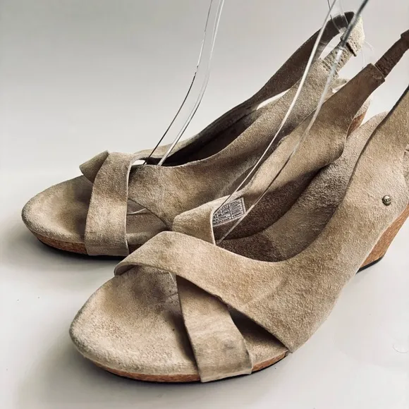 UGG Beige Suede Cork Sandals Wedge Platform Woman’s Shoe Size 9