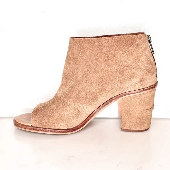 UGG Ginger Peep Toe Block Heel Suede Booties Ankle Boots Size 7