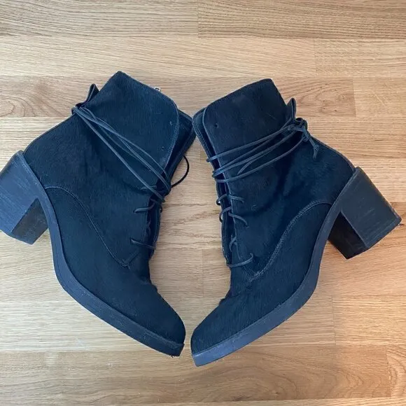 UGG Oriana Exotic Lace Up Calf Hair Ankle Boots Women's Size 10