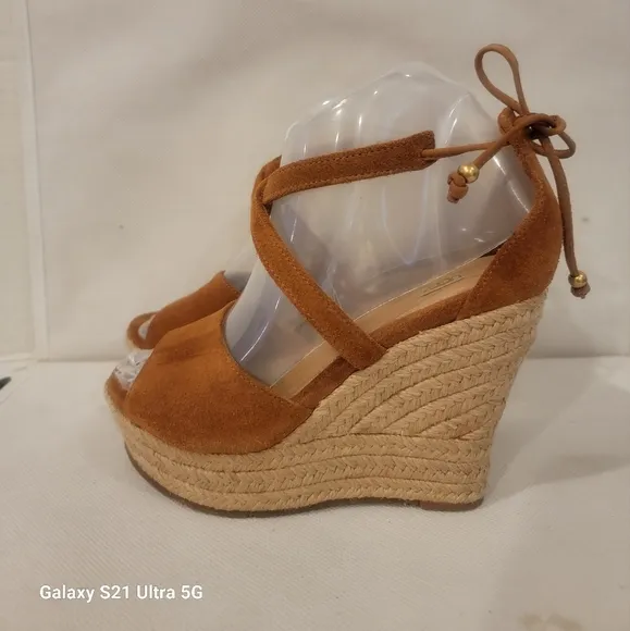 UGG REAGAN CHESTNUT WEDGE HEEL ESPADRILLES SANDALS (sz 5.5)